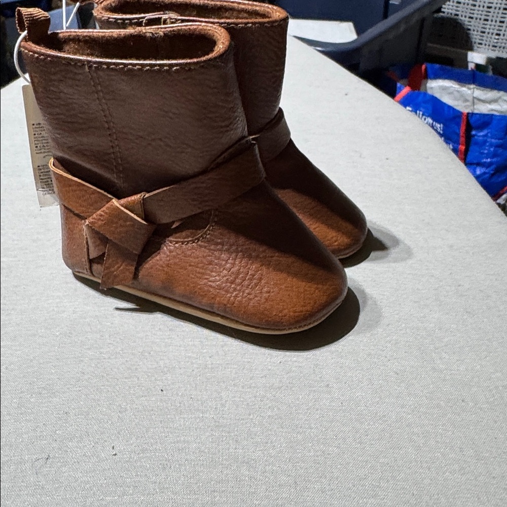 Old Navy Brown Baby Walker Shoes